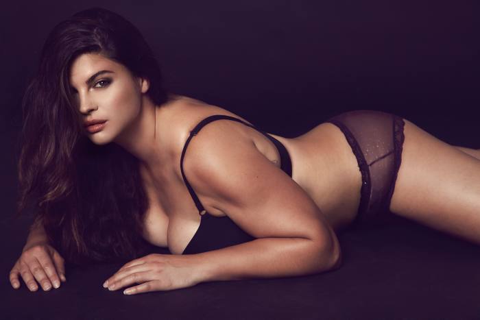 Top 10 Hottest Plus Size Models Of Right Now Hubpages 