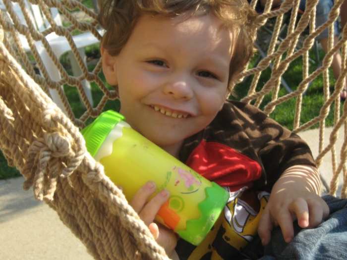 Thoroughly clean sippy cups especially inside the cap and keep track of them so their contents don't spoil.