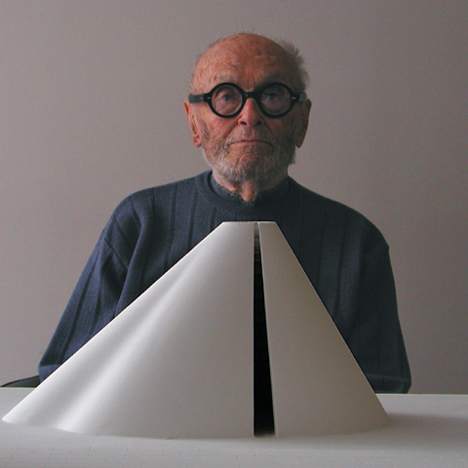 Philip Johnson, one of the founders of Internationalism but also a pioneer into Postmodernism