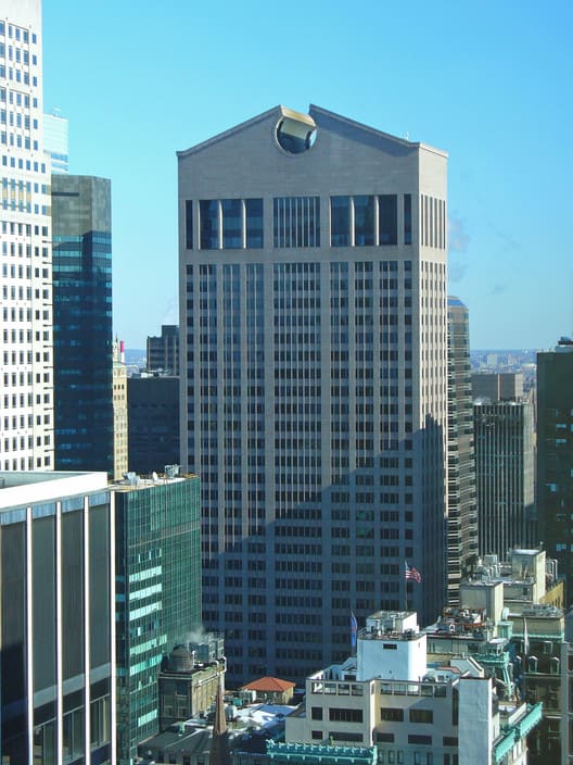 Sony (formerly AT&T) Building, New York. Philip Johnson abandons his Internationalist roots and goes Postmodernist!