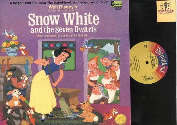 Walt Disney's "Snow White and the Seven Dwarfs" Disneyland Records Storyteller ST-3906 12" LP Vinyl Record (1969) Gatefold Cover w/ Illustrated Book