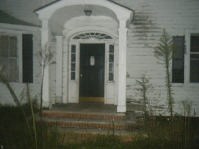 The Old Beam House. The Scene Of A Horrific Double Murder And One Of The Most Haunted Houses In North Carolina. A Woman's Head Rolls Down The Steps.