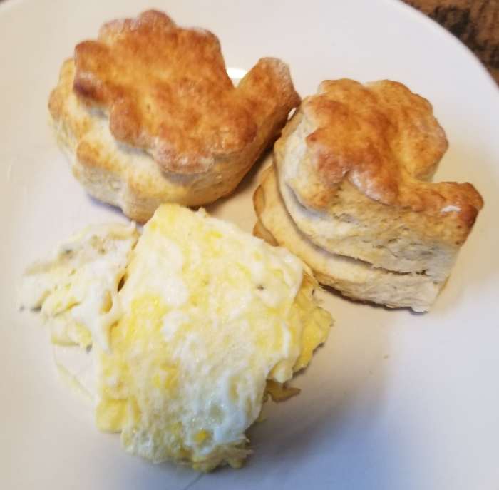 These turkey-shaped biscuits look yummy paired with eggs. You can put them in a pretty basket on your Thanksgiving table too.