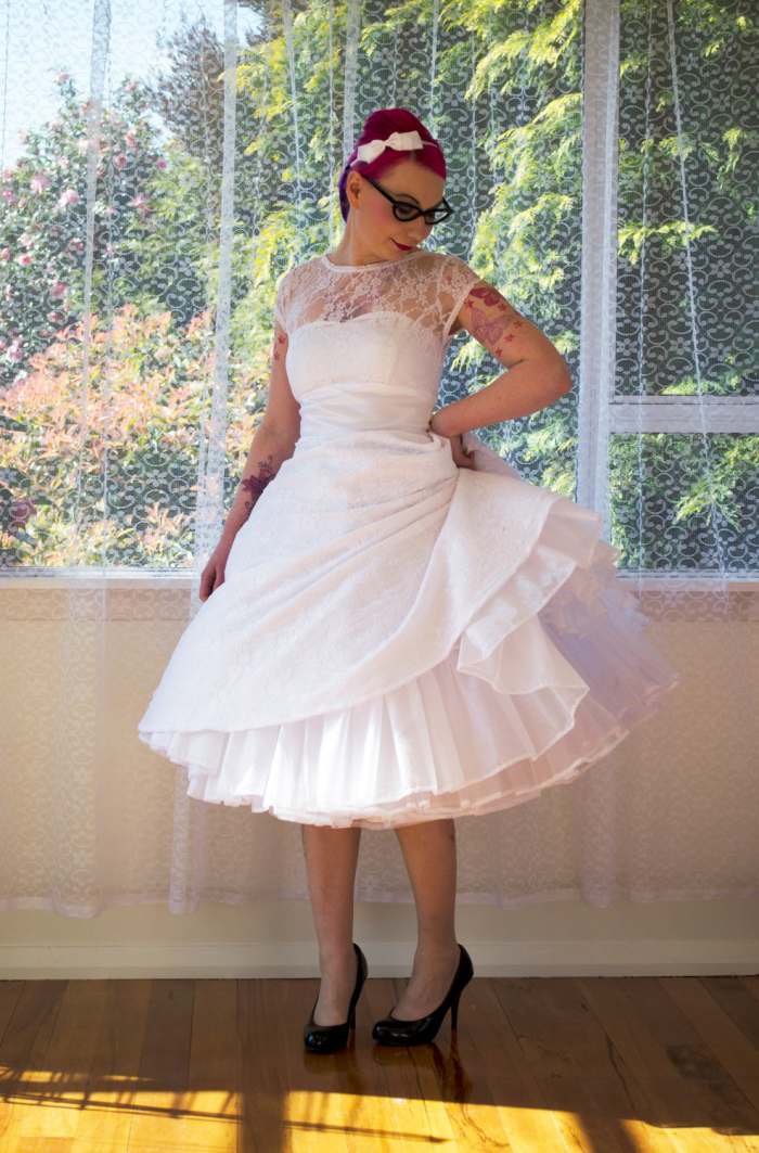 1950s Rockabilly Wedding Dress ‘Lacey’ with Lace Overlay, Sweetheart Neckline, Tea Length Skirt and Petticoat – Custom made to suit