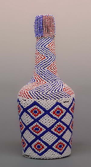 Bottleslke this one are not curios, because they have specific usages. Its colors are popular with the Shangaan, the Pedis, and Tsongas and are popular to these clans