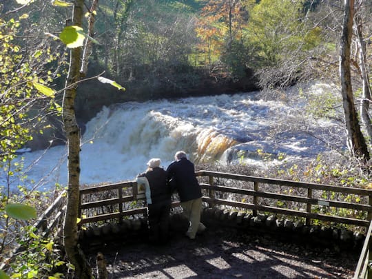 Viewing platform by the Middle Falls, the intermediate height. The Lower Falls are the biggest drop.