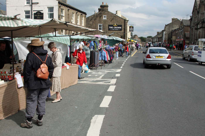 Hawes on market day - Tuesdays - when the town turns into a 'metropolis', although in the holiday season there are always plenty of visitors, one of the attractions being...