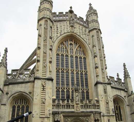The front of Bath Abbey