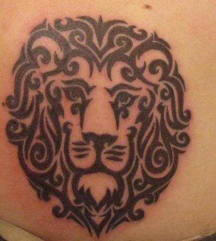 I like this tribal tattoo, but I think they should have added some bright green in the eyes.