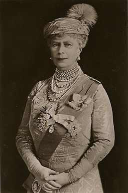 Queen Mary, Wife of George V1