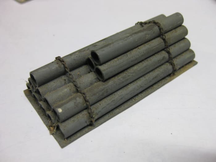 'Concrete' piping chained load - plastic tube from Evergreen with 2mm chain from Eileen's Emporium