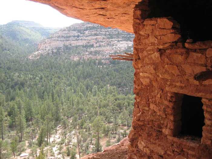 Could you imagine living somewhere as beautiful as an ancient Anasazi/Pueblo village? Good luck finding a Food Lion!