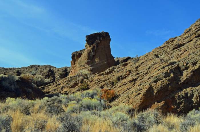 Rock formation jutting out of the ground about midway up on one of the easy trails.
