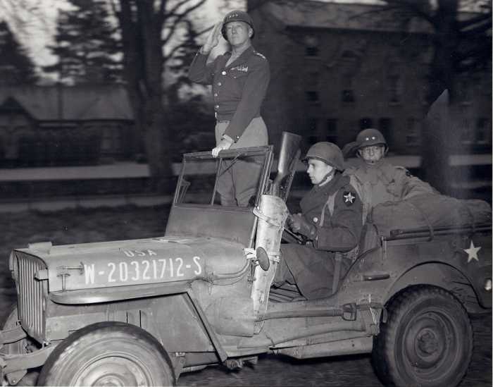 General Patton inspecting the 2nd Infantry Division with Robertson in the back. This photo perfectly illustrates how Robertson's understated nature contrasted with that of his more flamboyant contemporaries.