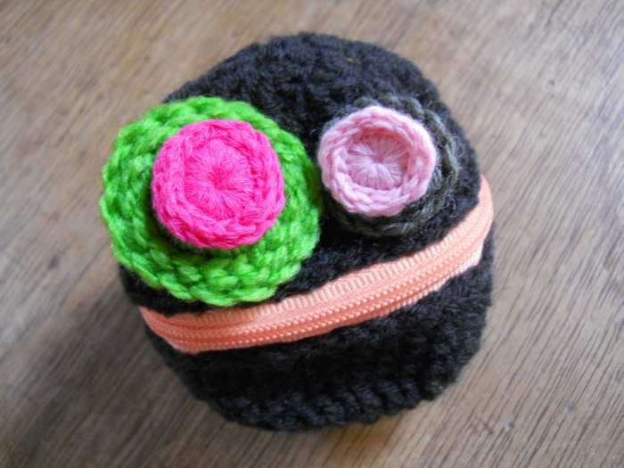I'm currently making a bunch of MOLIH's for my uncle's holiday giveaways and Timeless just looks absolutely perfect for Molih's eyes.