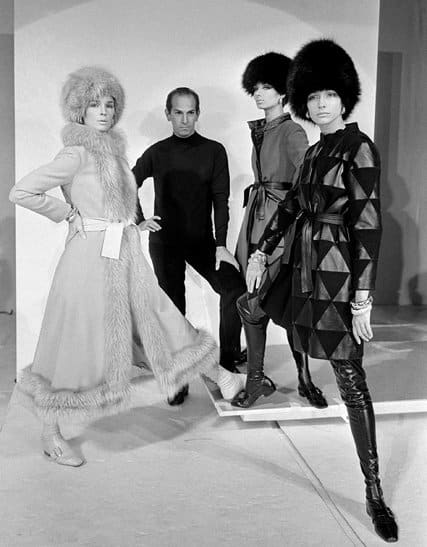 de la Renta at the Metropolitan Museum of Art - Coty American Fashion Critics Awards 1967.