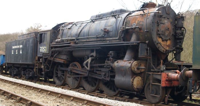 One hundred and sixty-eight US Baldwin 2-8-0 tender engines were loaned to the LNER until needed on the Continent