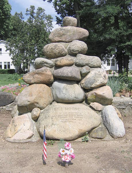 Memorial in Upper Arlington (Columbus) OH to Bill Crowfoot Moose (1837 - 1937), the last Wyandot in Ohio. He moved to Columbus and wandered around the Olentangy and Scioto Rivers. He had a shack at the corner of Morse and Indianola.