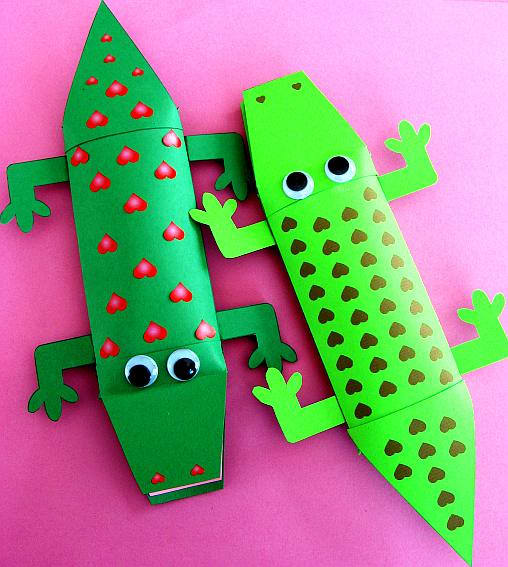 Alligator Pillow Boxes