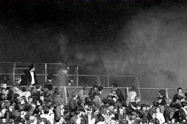 Trouble on the Terraces. Arsenal v West Ham at Highbury 1982. icf