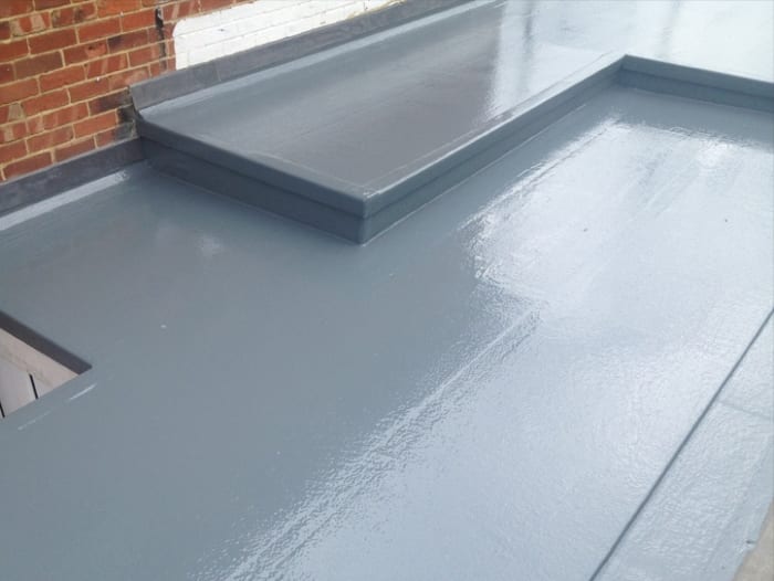 Which Is The Best Flat Roof System, Felt, EPDM Rubber or Fibreglass ...