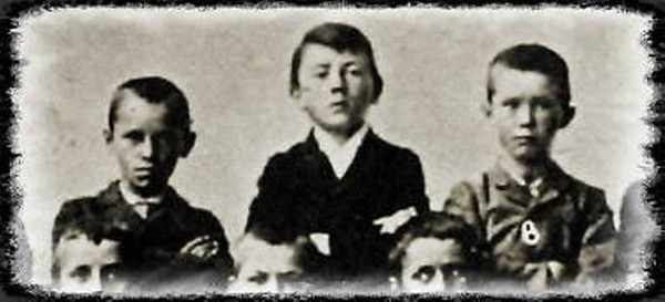 Young Adolf Hitler 1900