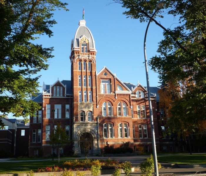 Central Washington University, pictured here, offers a minor in ASL.