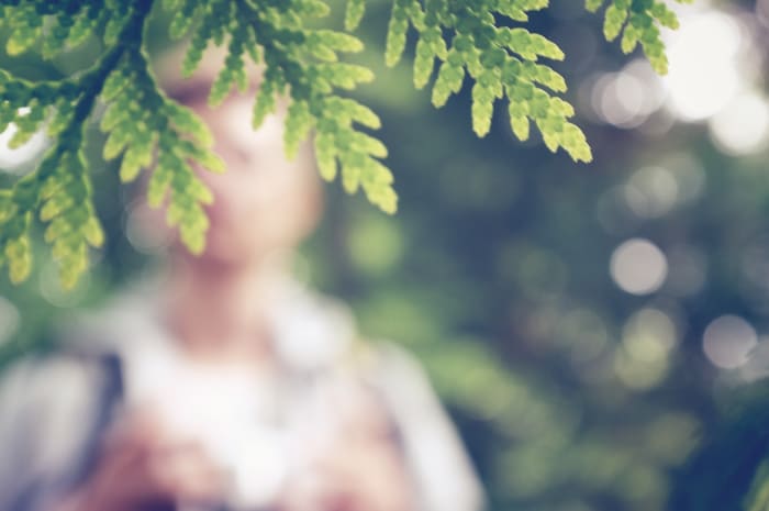 Your face should be clearly visible in your profile photo. It's hard to become attracted to a blur!