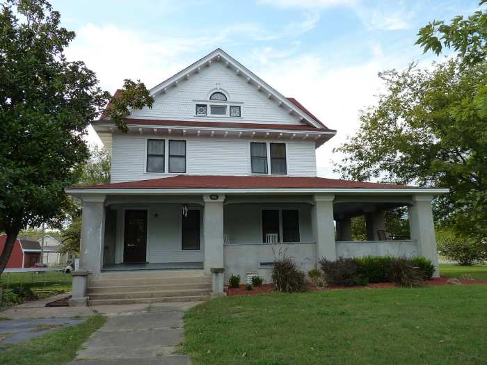 Hogue House in Chelsea, Oklahoma is on the National Register of Historic Places. Built from the Saratoga model in the SEARS catalog in 1912, it is thought to be the first SEARS kit home in Oklahoma.