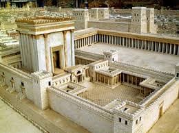 The Jerusalem temple is the most important religious place of worship in the entire world, since it is the temple that was built according to God's descriptions, according to the Bible writers. It is important for religions that derive from the Bible