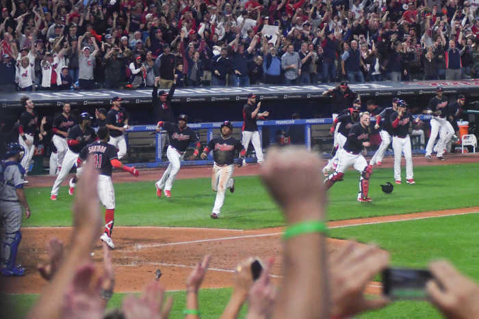 Jose Ramirez scores the winning run to give the Indians 22 straight victories during the 2017 season.