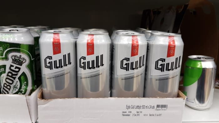 This might look like beer, but it's not. To get real beer, you need to find the state-run alcohol shops called Vinbudin.