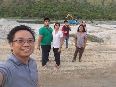 Teachers find time to visit their learners to monitor their reading progress in English and Filipino.