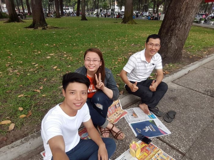 Sitting around, drinking coffee and having fun with friends sound interesting to do in the downtown