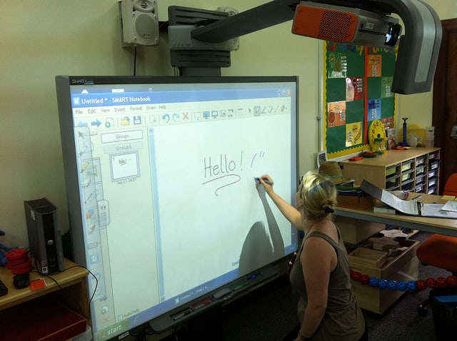 Physical Digital Whiteboard