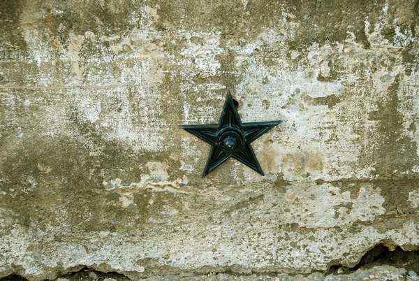 Wall Containment Rod and Washer Lynchburg AIN'T in Texas, so this is not a Cowboys Symbol!