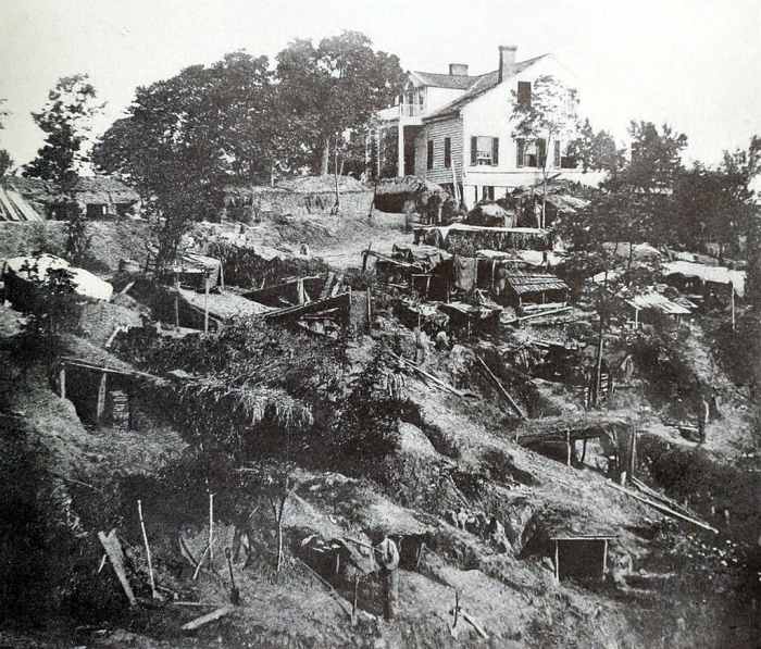 During the battle for Vicksburg civilians were forced to live in caves to survive from snipers and artillery fire.