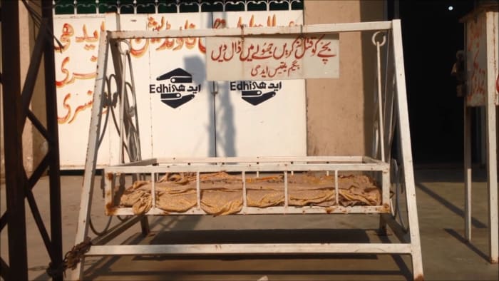 Edhi Cradle, placed before all Edhi Centers, saying, "Do'nt Kill your abandon child, place in cradle"