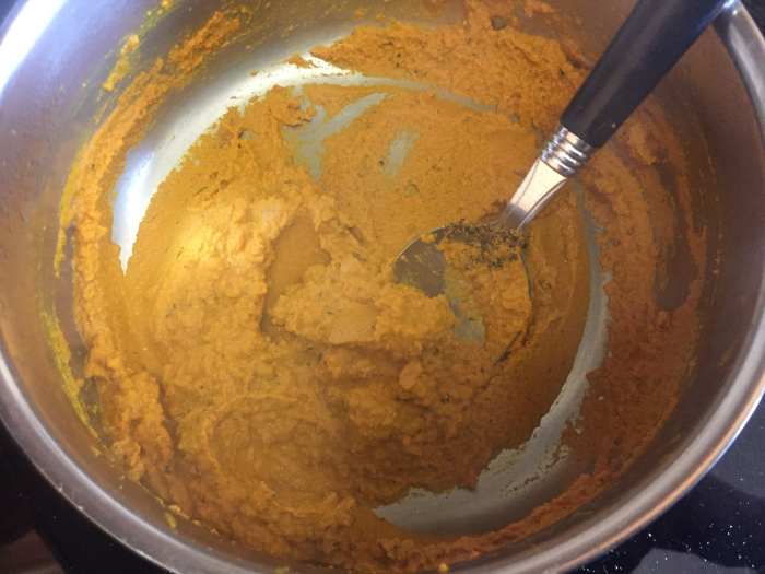 Golden paste is easy to make