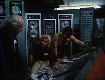 Will Geer (l) listens intently as Michael Learned provides her thoughts about Hilda, while Ric Carrott listens intently