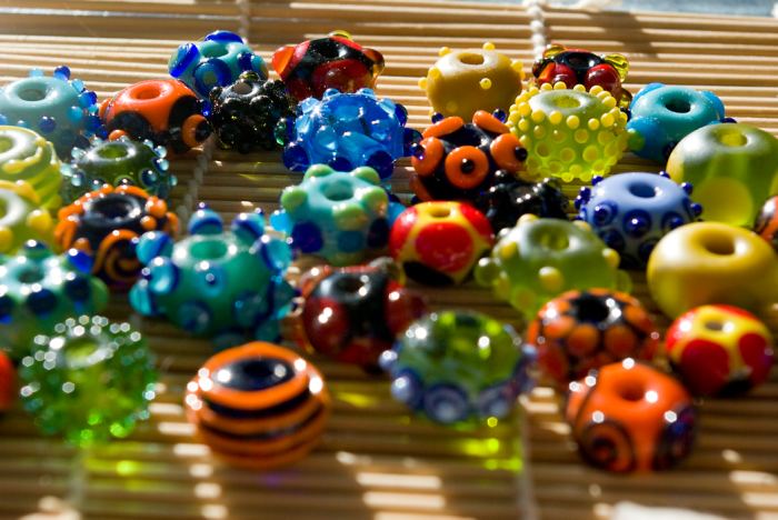Some examples of lampwork beads.