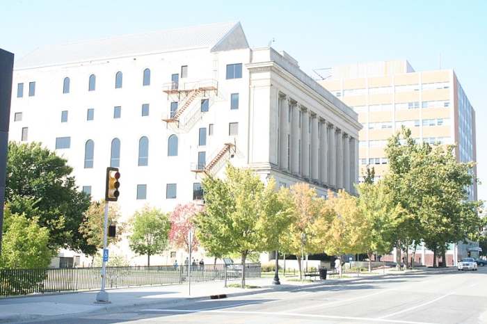 Journal Record Building