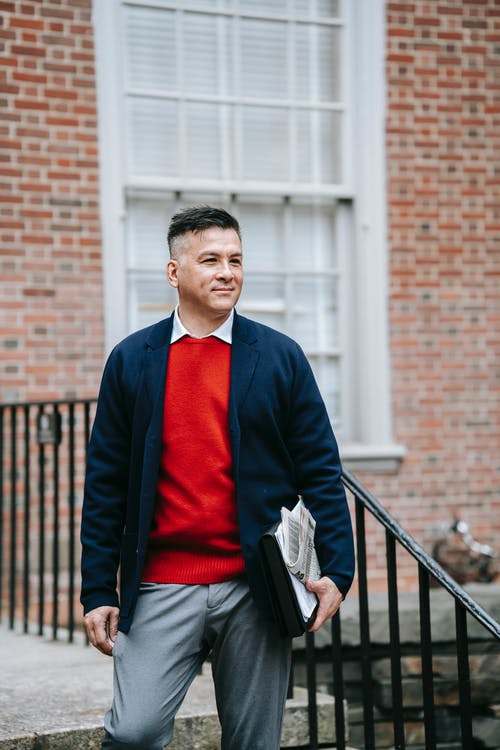 This male model is looking very stately because male models have to pull-off many characters in their job.