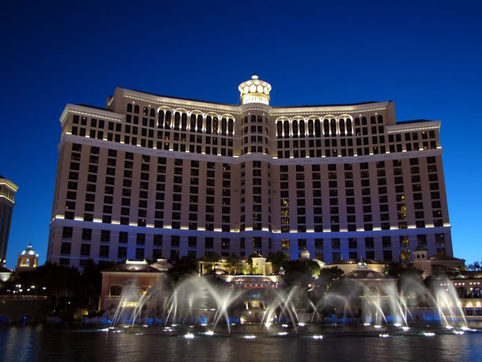 The film is as glamorous and chintzy as the Bellagio, one of three separate casinos the gang plan to rob.