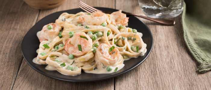 Another great way of using your fettuccine alfredo is by adding fresh shrimp