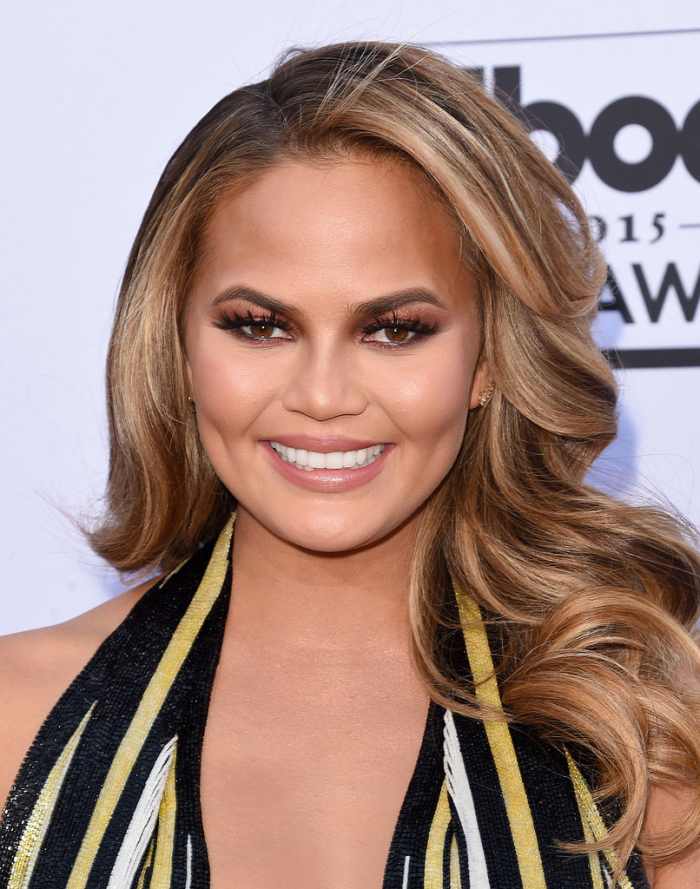 Chrissy Teigen wants Thomas Markle to stop embarrassing his daughter, Meghan Markle, Duchess of Sussex