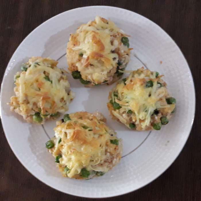 Just bake them for 5 to 10 minutes, in a cupcake baking tray, with grated cheese toppings—The resulting recipe is heavenly delicious.