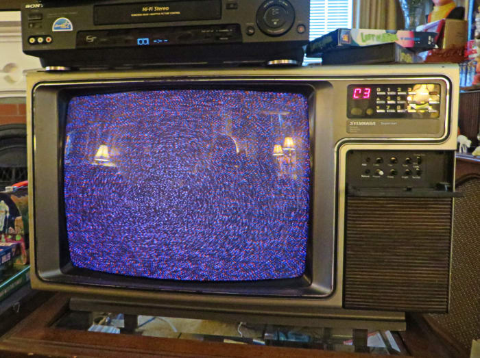 1983 Sylvania Superset Television Model RXC178WA04, This is really cool to look at, the millions of little lights swirl around the center like runaway stars. Sylvania superset television model RXC178WA04. Manufactured in September of 1983 ...