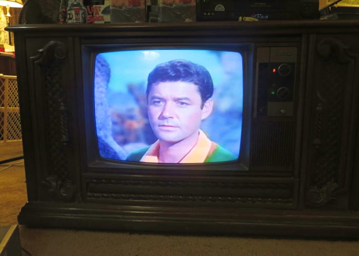 Color Reset on the Quasar Color Console Television, Professor John Robinson Looking Great. Quasar Color Console Television Model WL9439SP, testing with Lost in Space, West of Mars