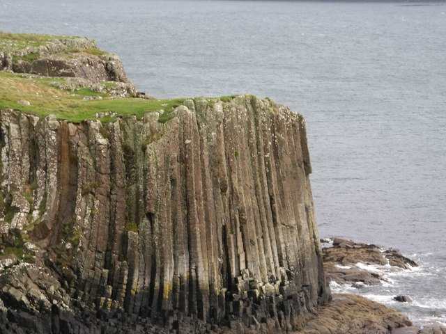 Basalt cliffs on Ulva. These are similar to the more famous ones on the Isle of Staffa.